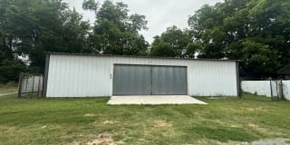 515 North Houston Avenue - 1 515 North Houston Avenue - 1 Photo Gallery 1