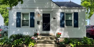 1504 N Vermont Ave 1504 N Vermont Ave Photo Gallery 1