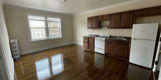 1716 West Albion Ave. 1716 West Albion Ave. Photo Gallery 1