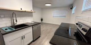 1015 22nd St Unit 2 2 1015 22nd St Unit 2 2 Photo Gallery 1