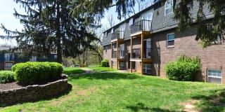 The Views at Crescent Hill The Views at Crescent Hill Photo Gallery 1