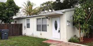 1530 North 68th Avenue 1530 North 68th Avenue Photo Gallery 1