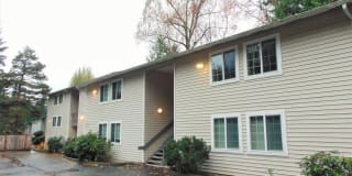 2721 NE 195th St. #4 2721 NE 195th St. #4 Photo Gallery 1