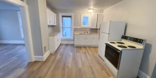 531 1/2 N. Appleton St. 531 1/2 N. Appleton St. Photo Gallery 1