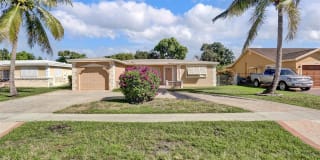 4390 NW 41st Ter 4390 NW 41st Ter Photo Gallery 1