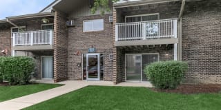 Renaissance at Carol Stream Renaissance at Carol Stream Photo Gallery 1