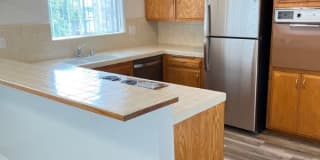 18 Brentwood Ave 18 Brentwood Ave Photo Gallery 1