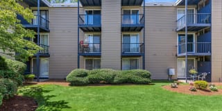 Autumn Ridge Autumn Ridge Photo Gallery 1