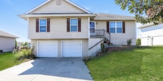 2211 Larkspur 2211 Larkspur Photo Gallery 1