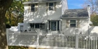 412 43rd Street 412 43rd Street Photo Gallery 1