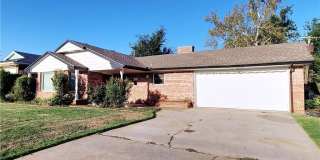 5209 N Linn Avenue 5209 N Linn Avenue Photo Gallery 1