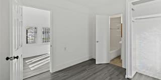 2542 Filbert St. 2542 Filbert St. Photo Gallery 1