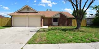 3204 Edgewood Dr 3204 Edgewood Dr Photo Gallery 1