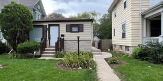 5522 North 37th Street 5522 North 37th Street Photo Gallery 1