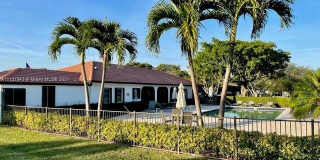 354 NW 42nd Street 354 NW 42nd Street Photo Gallery 1