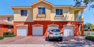 55 SE Palermo Ct 55 SE Palermo Ct Photo Gallery 1