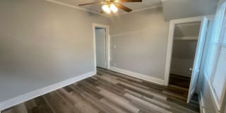 12811 Sarsfield Avenue 12811 Sarsfield Avenue Photo Gallery 1