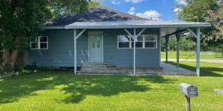 6513 Garnet Ave 6513 Garnet Ave Photo Gallery 1