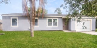 2831 Southeast Melaleuca Boulevard 2831 Southeast Melaleuca Boulevard Photo Gallery 1