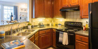 Five Oaks Apartments Five Oaks Apartments Photo Gallery 1