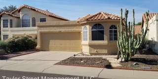 11050 N 111th Way 11050 N 111th Way Photo Gallery 1