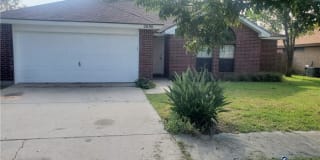 2090 Sweetbay Dr 2090 Sweetbay Dr Photo Gallery 1
