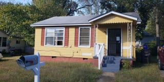 102 West Ave. 102 West Ave. Photo Gallery 1