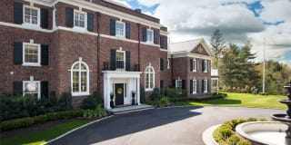 300 Lawrence Hill Road 300 Lawrence Hill Road Photo Gallery 1