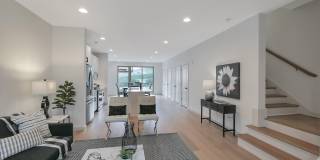 895 Cherokee Blvd 895 Cherokee Blvd Photo Gallery 1