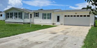 36125 Lake Pasadena Rd 36125 Lake Pasadena Rd Photo Gallery 1