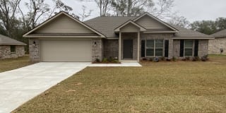 22690 Ridgewood Dr 22690 Ridgewood Dr Photo Gallery 1