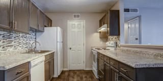 8 Villa Dr Unit E32 8 Villa Dr Unit E32 Photo Gallery 1