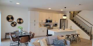 Vanguard Villas Vanguard Villas Photo Gallery 1