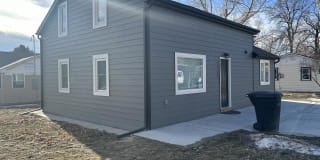 2704 Poly Drive 2704 Poly Drive Photo Gallery 1