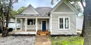 2210 Homan Ave 2210 Homan Ave Photo Gallery 1