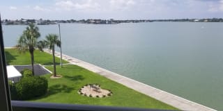 7700 Sun Island Dr S Apt 308 7700 Sun Island Dr S Apt 308 Photo Gallery 1