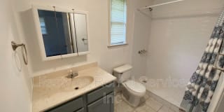 4803 Lexington Ave 4803 Lexington Ave Photo Gallery 1
