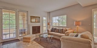 6141 N 28th Place 6141 N 28th Place Photo Gallery 1