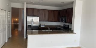 979 SW 147th Ave 979 SW 147th Ave Photo Gallery 1