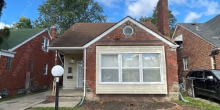 18041 Albion Street 18041 Albion Street Photo Gallery 1