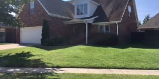 3809 W Riverbend Dr 3809 W Riverbend Dr Photo Gallery 1