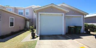2821 Bay Club Drive 2821 Bay Club Drive Photo Gallery 1