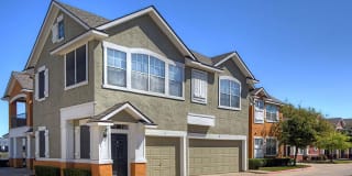 Lakepointe Residences Lakepointe Residences Photo Gallery 1