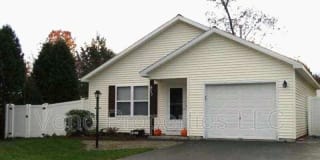327 Meadowlark Dr. 327 Meadowlark Dr. Photo Gallery 1