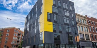 713 N Milwaukee 713 N Milwaukee Photo Gallery 1