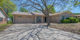 303 Manning Drive 303 Manning Drive Photo Gallery 1