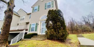 475 Stoneglen St 475 Stoneglen St Photo Gallery 1