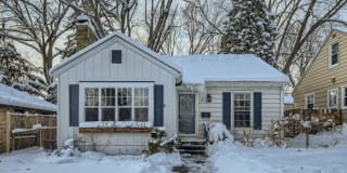 2713 Ewing Avenue North 2713 Ewing Avenue North Photo Gallery 1