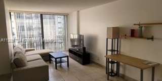 17021 North Bay Road 17021 North Bay Road Photo Gallery 1