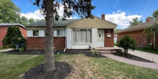 1718 Cresthill Avenue 1718 Cresthill Avenue Photo Gallery 1